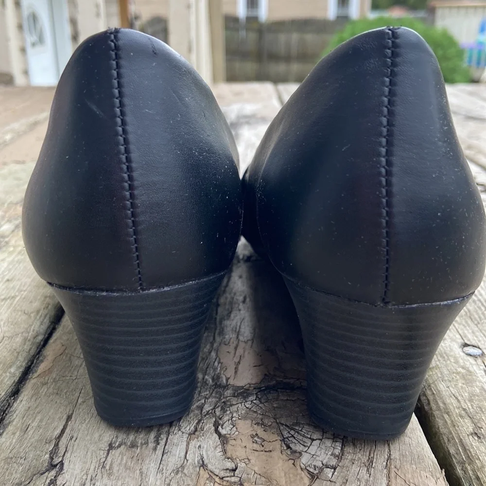 Bongo Women’s Wedges - Black Size 9.5 Nice condition - Picture 10 of 13